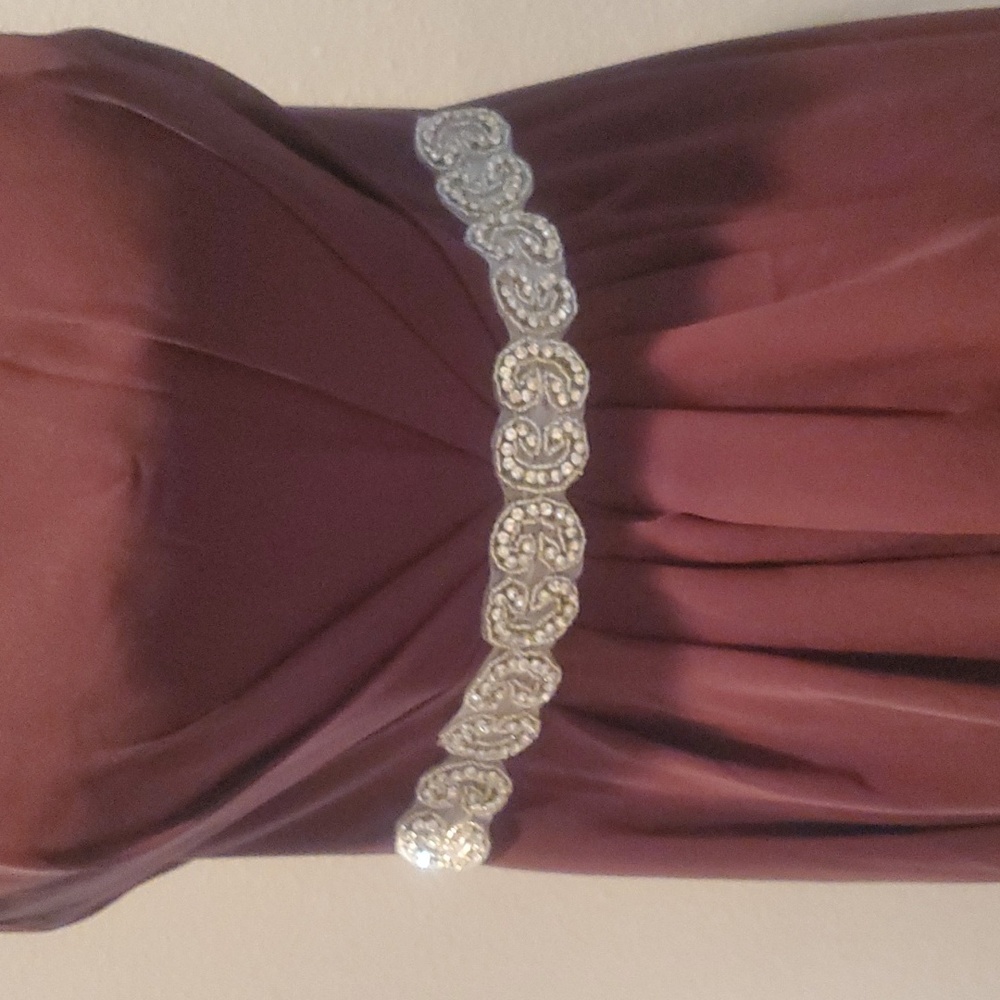 EVENING DRESS/BRIDESMAID DRESS - Picture 2 of 7